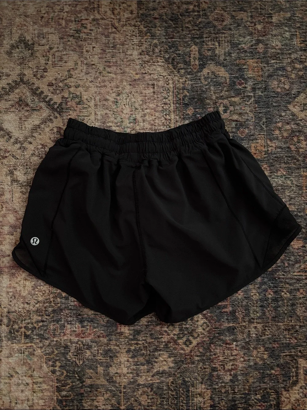 Lululemon Hotty Hot Low Rise 4 inch Shorts